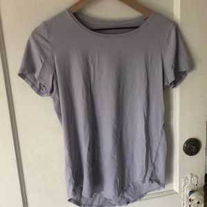 Lululemon tshirt